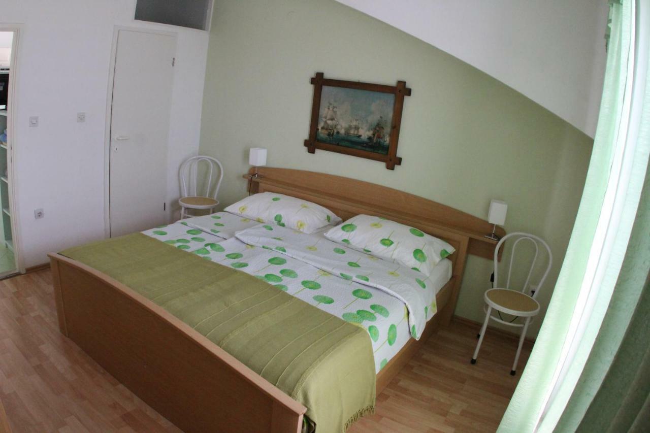Apartmani Surlin Hvar Town Exterior foto
